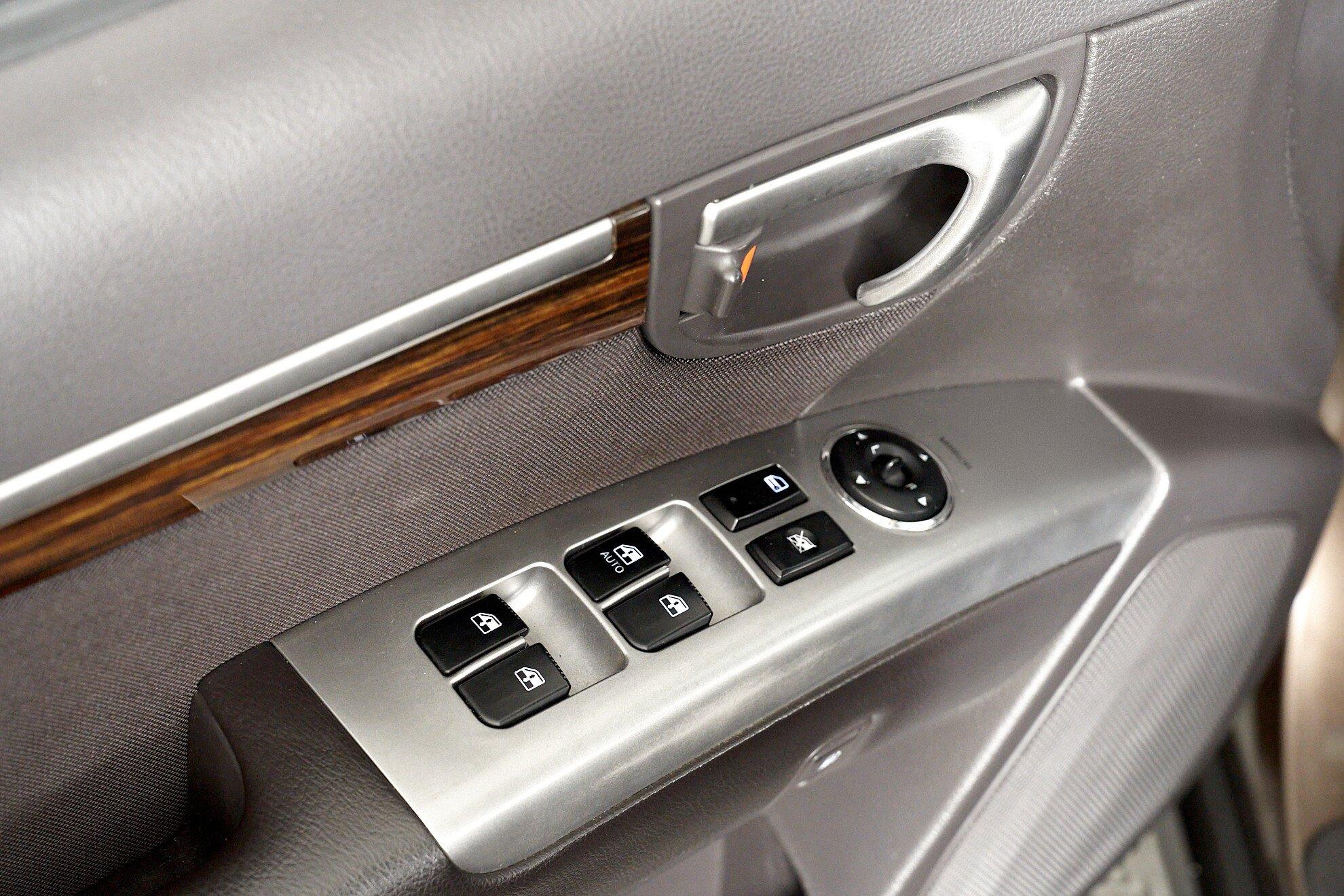 Hyundai Santa Fe 2010, коричневый