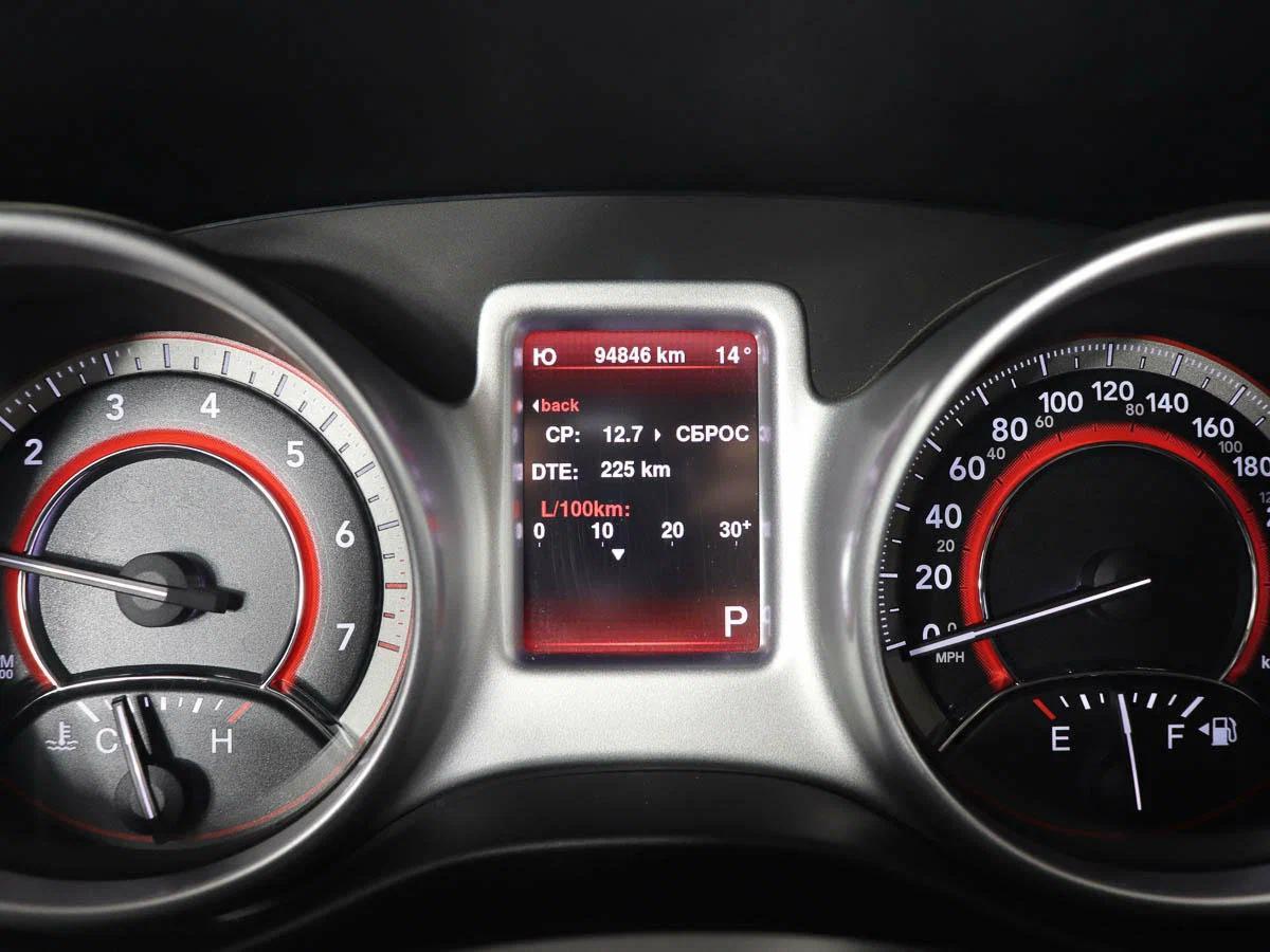 Fiat Freemont 2014, зеленый