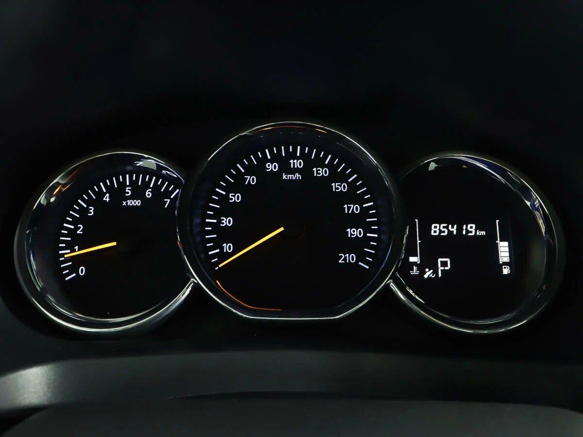 Renault Logan 2019, белый