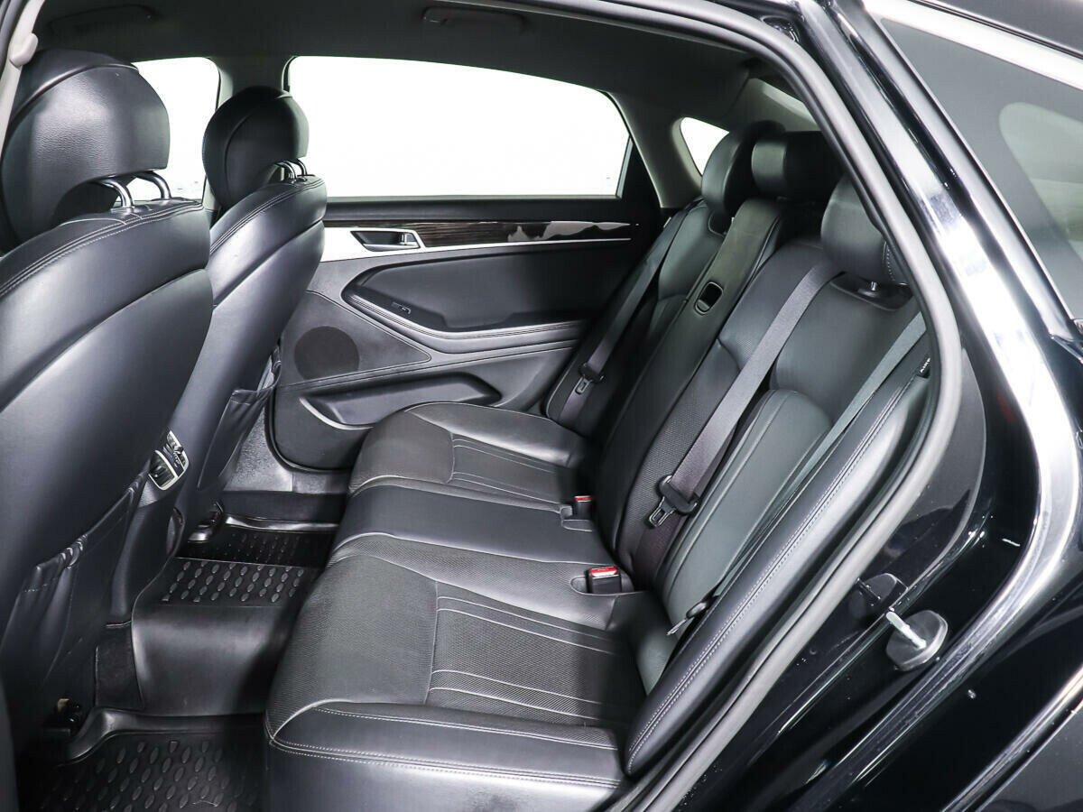 Hyundai Genesis 2014, черный