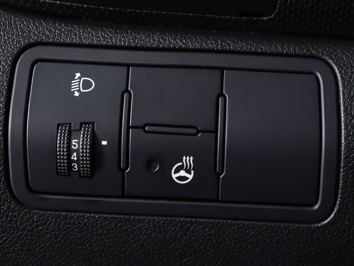 Hyundai Solaris 2016, белый