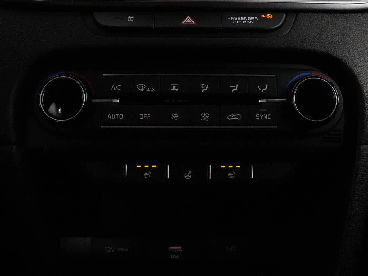 Kia Ceed 2021, голубой