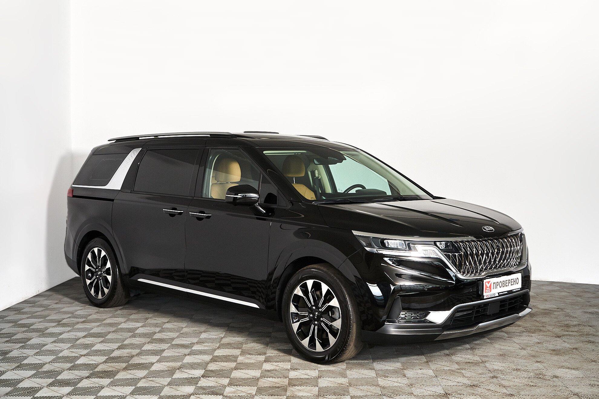 Kia Carnival 2022, черный