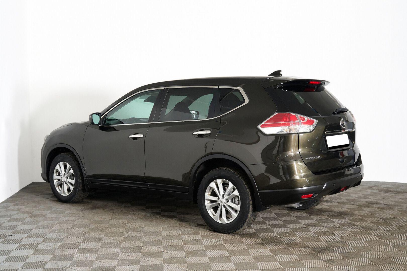 Nissan X-Trail 2017, зеленый