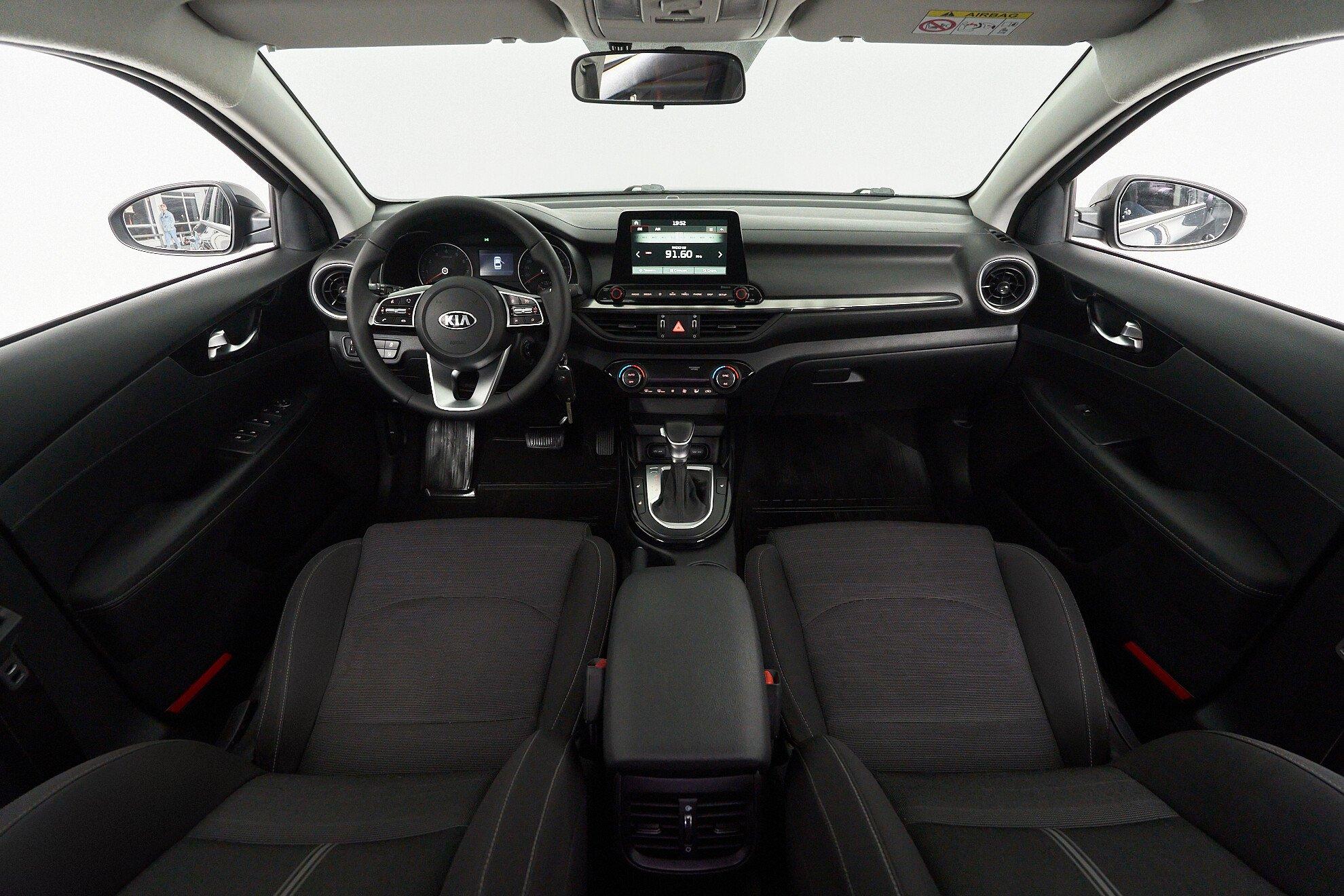 Kia Cerato 2020, черный