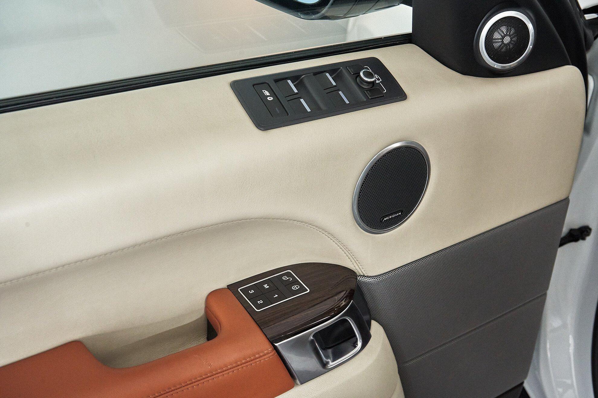 Land Rover Range Rover Sport 2013, белый