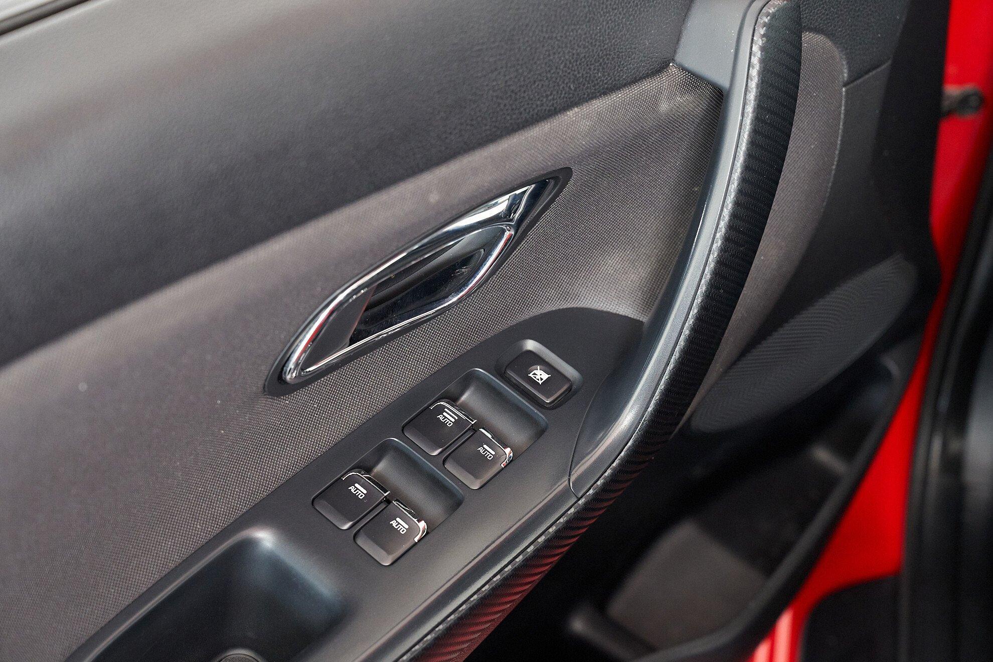 Kia Ceed 2018, красный