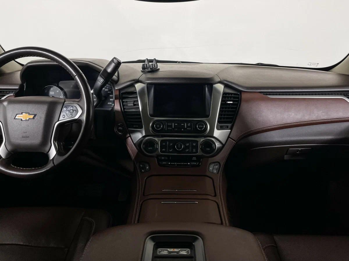 Chevrolet Tahoe 2017, черный