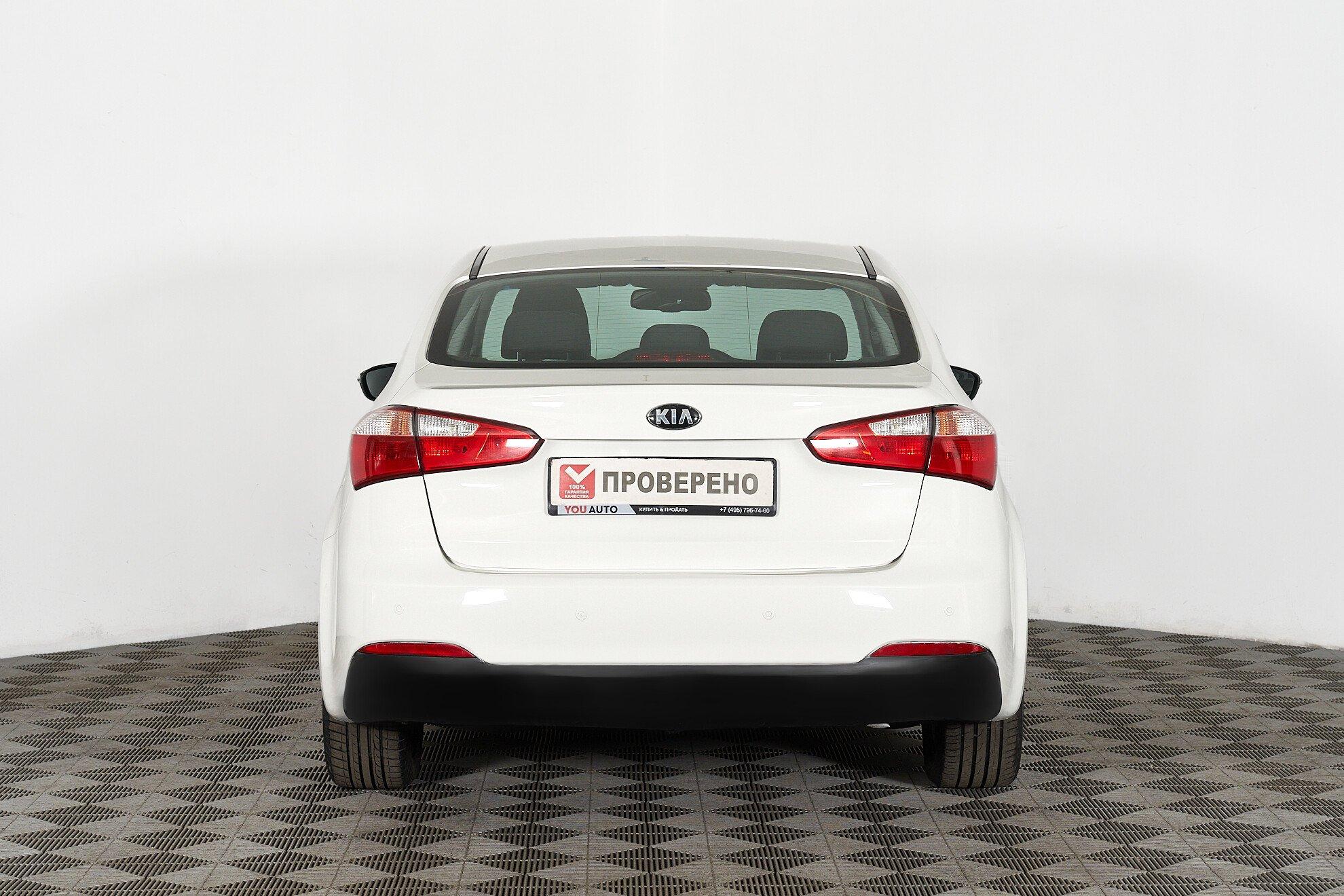 Kia Cerato 2013, белый