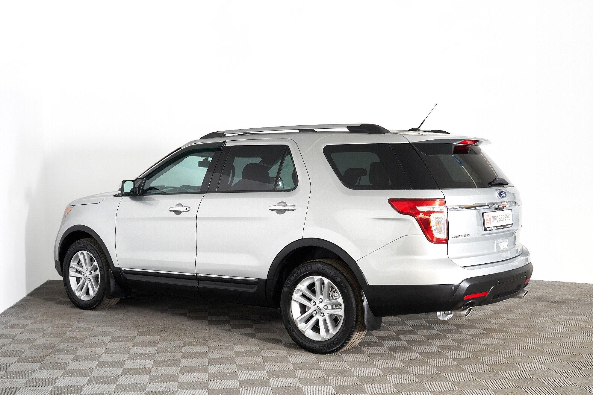 Ford Explorer 2012, серебряный