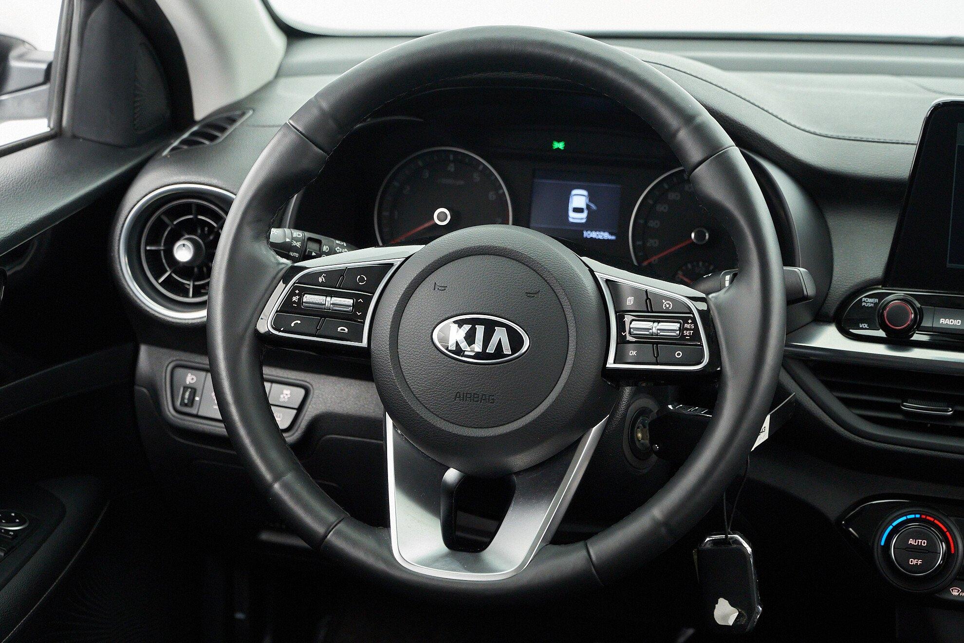 Kia Cerato 2019, белый