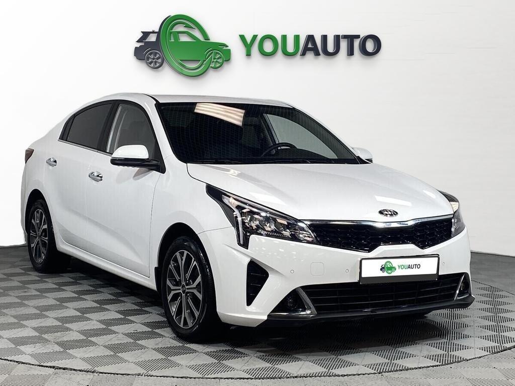 Kia Rio 2021, белый