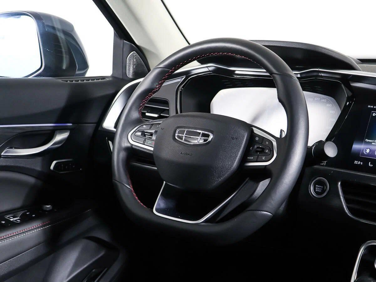 Geely Tugella 2021, серый