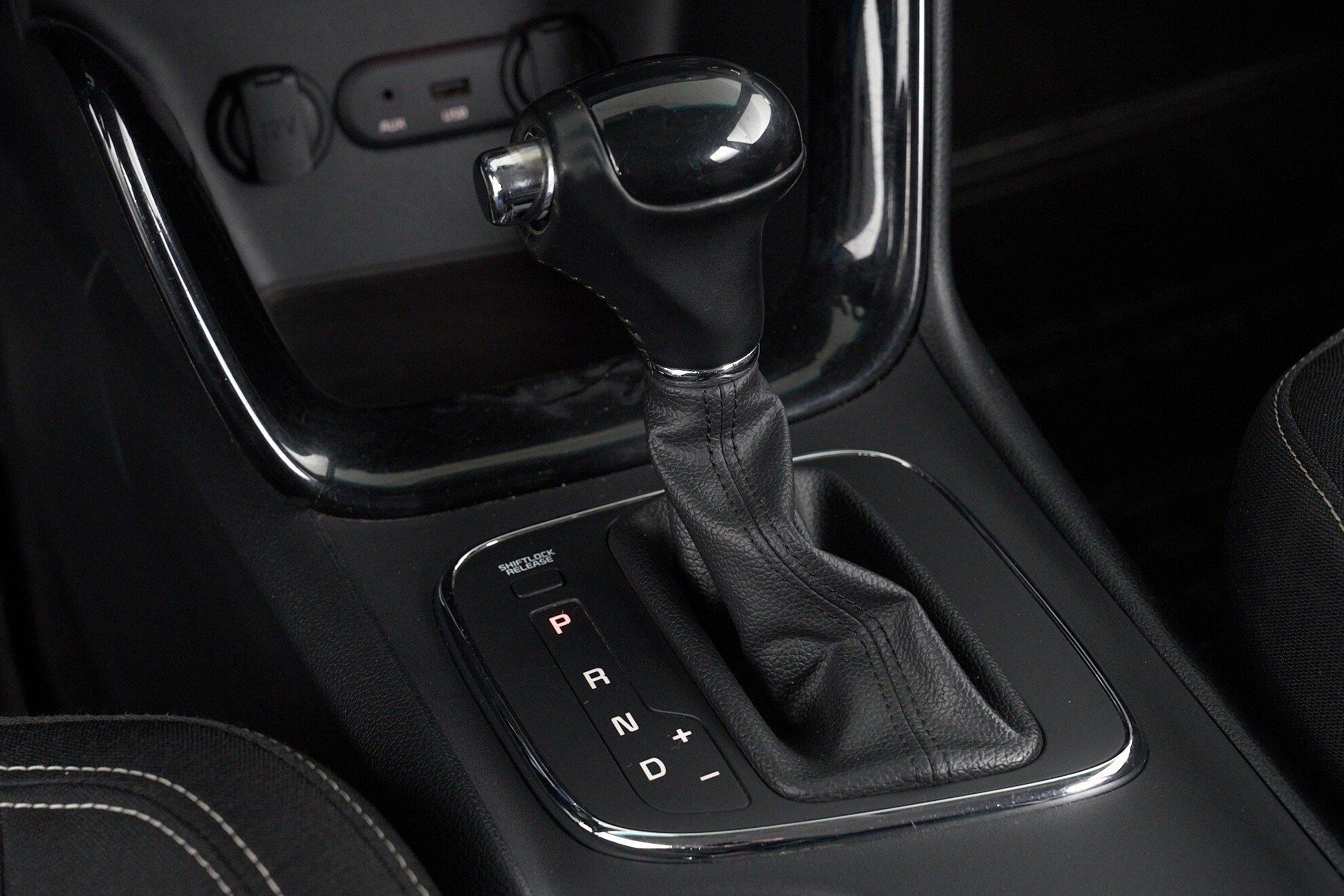 Kia Ceed 2015, черный