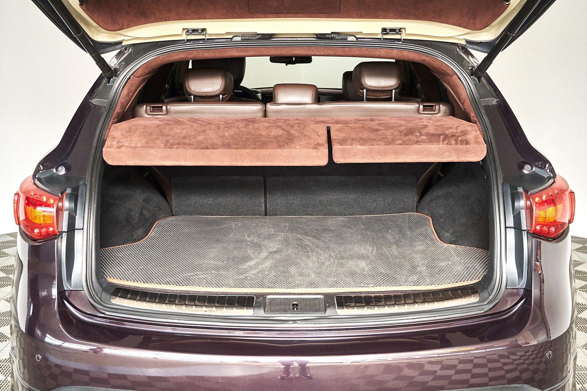Infiniti FX 2011, коричневый