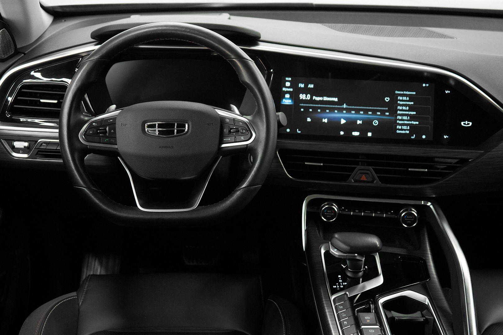 Geely Tugella 2021, черный