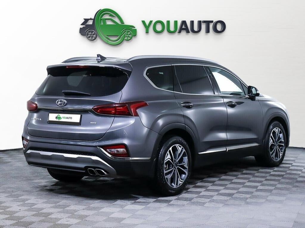 Hyundai Santa Fe 2020, серый