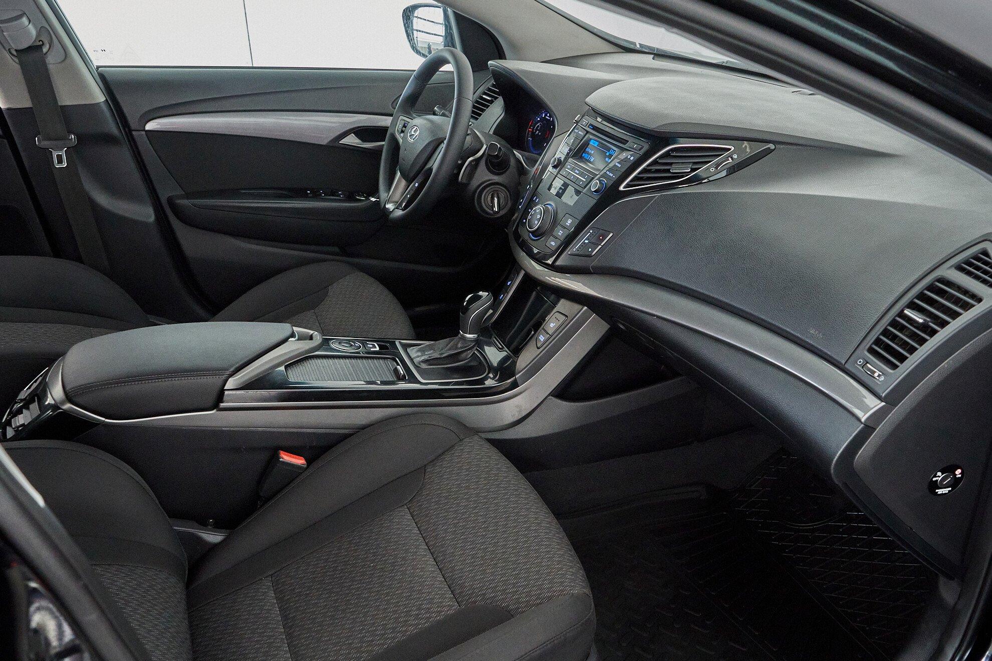 Hyundai i40 2017, черный