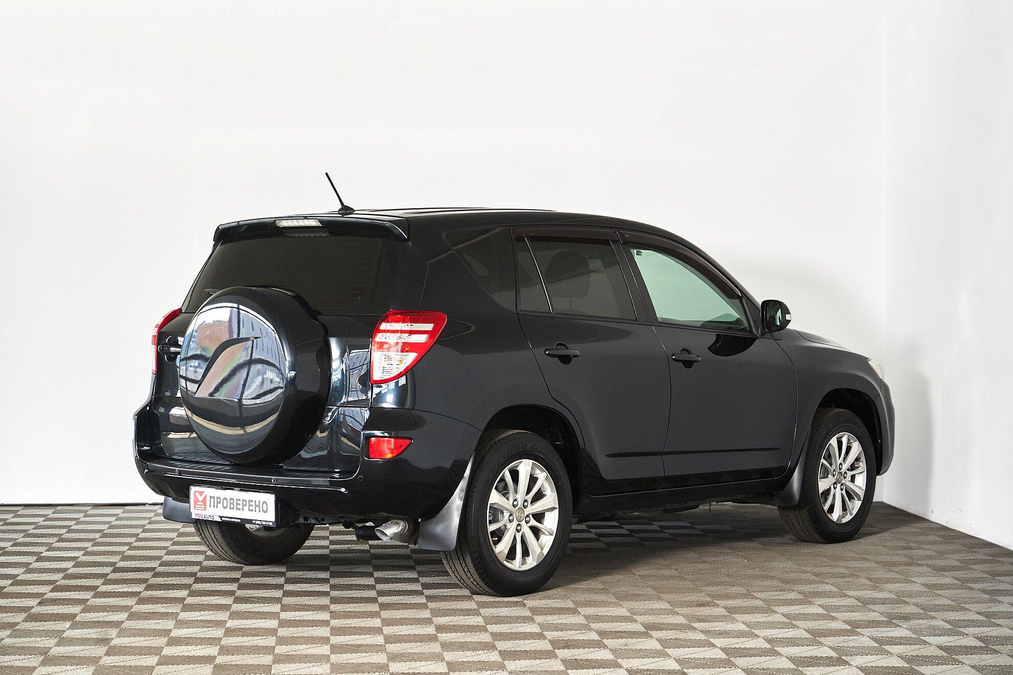 Toyota RAV4 2010, серый