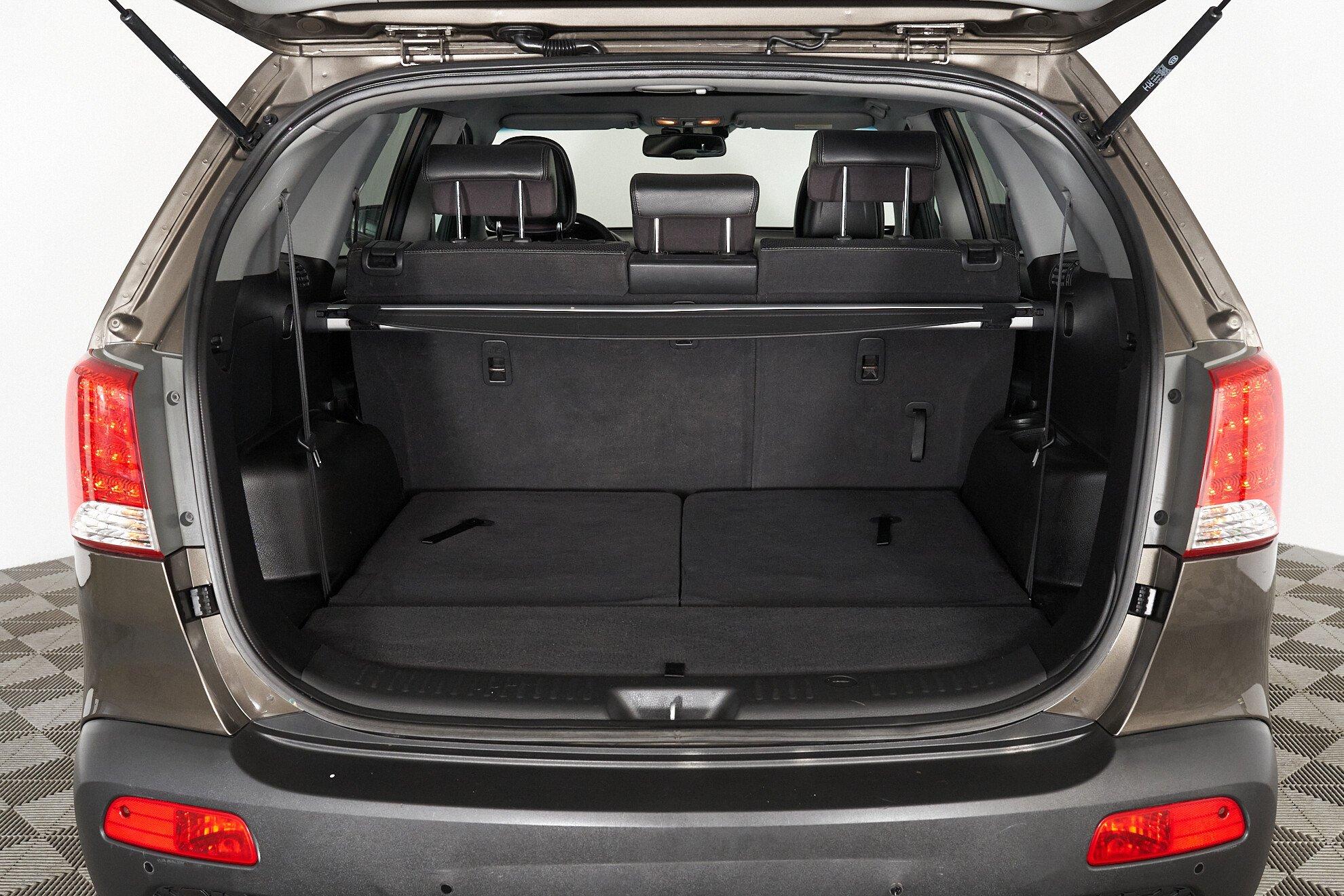 Kia Sorento 2011, коричневый