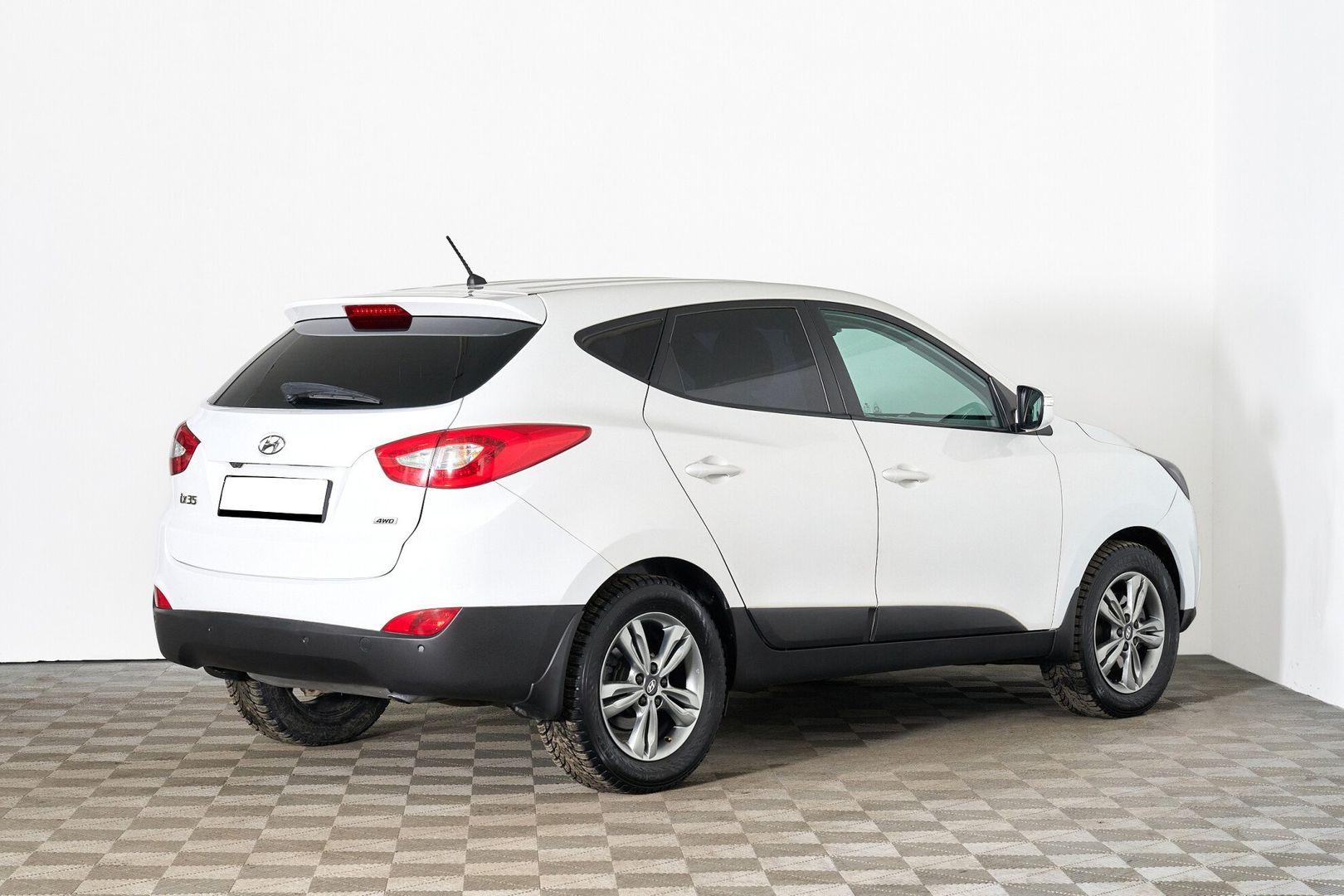 Hyundai ix35 2014, белый