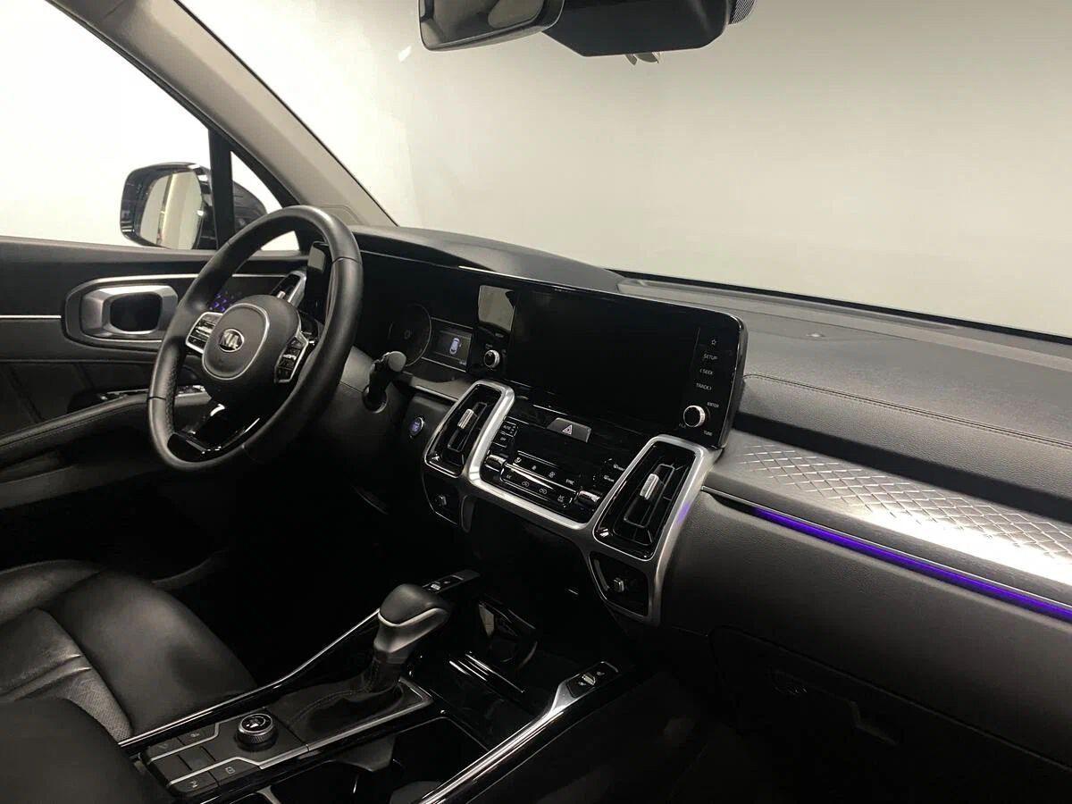 Kia Sorento 2021, серый