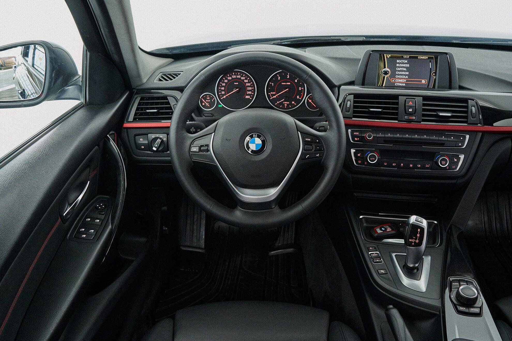 BMW 3 серии 2013, синий