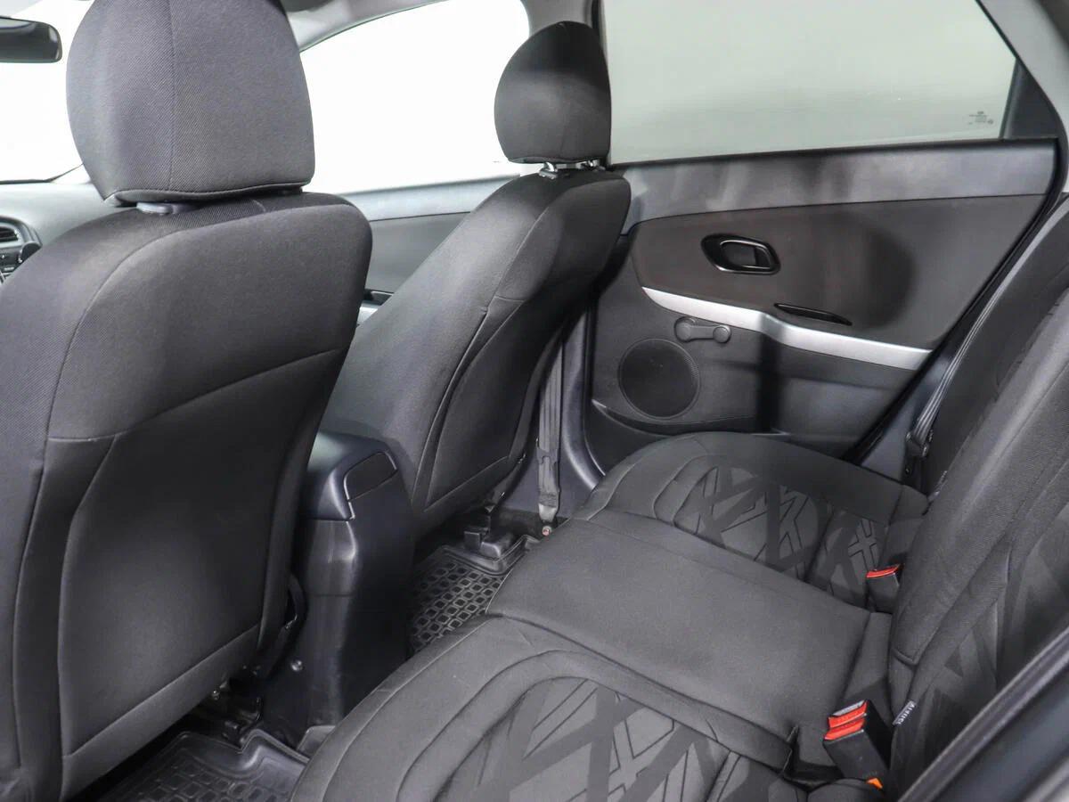 Kia Ceed 2012, серебряный