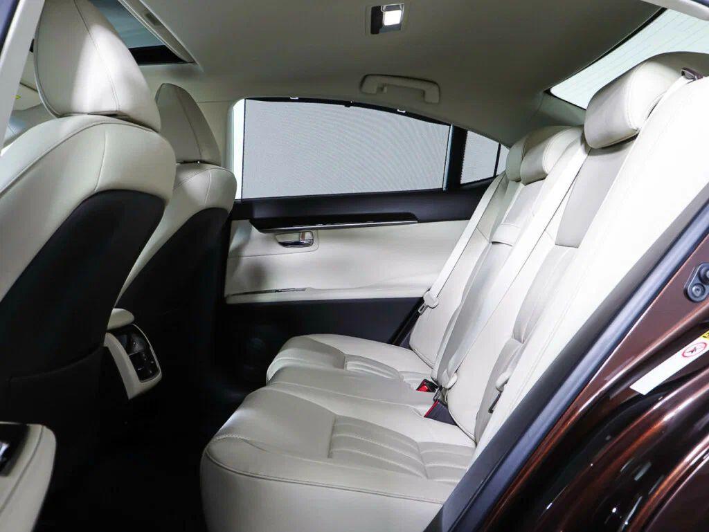 Lexus ES 2015, коричневый