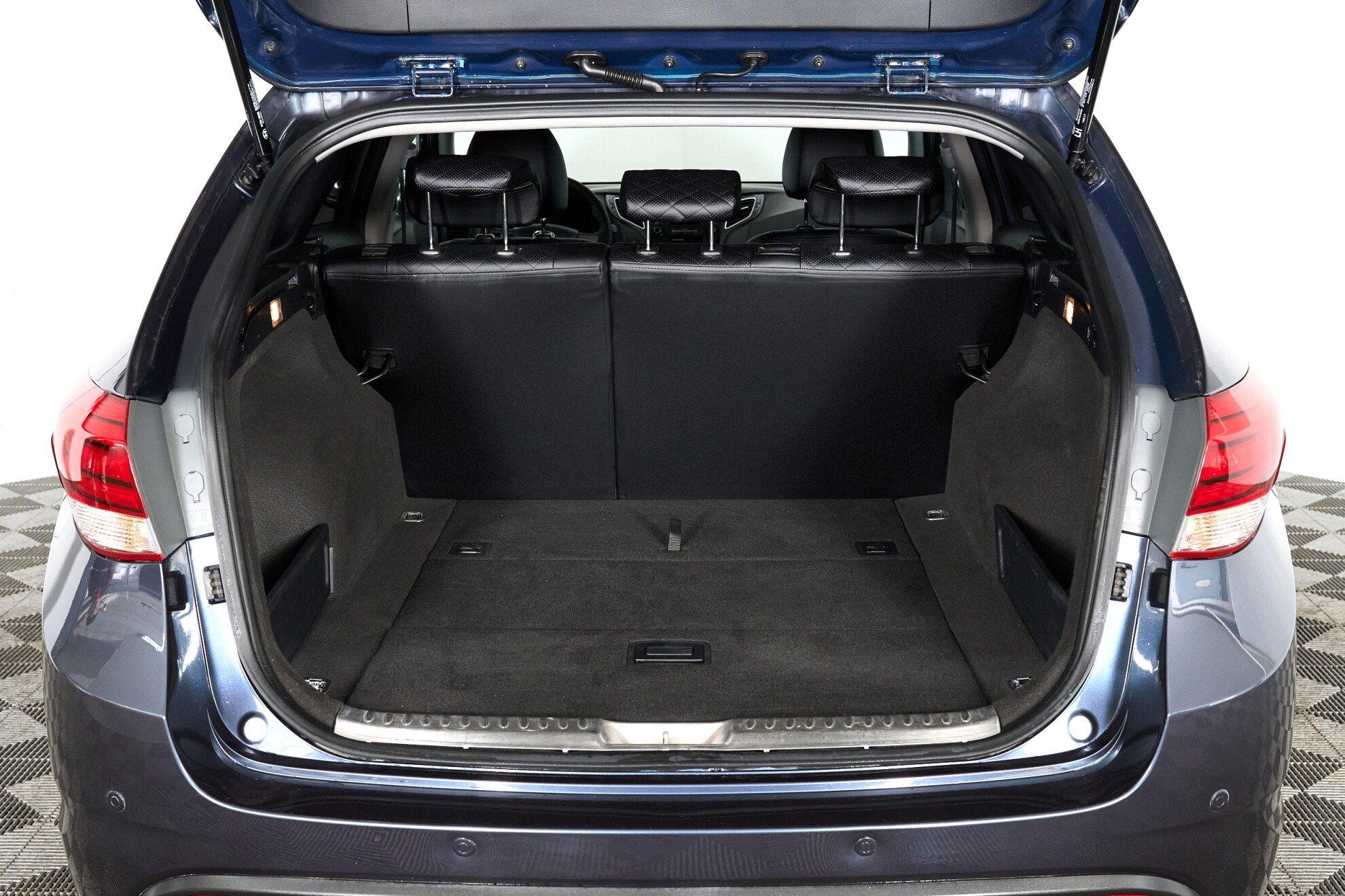 Hyundai i40 2016, синий