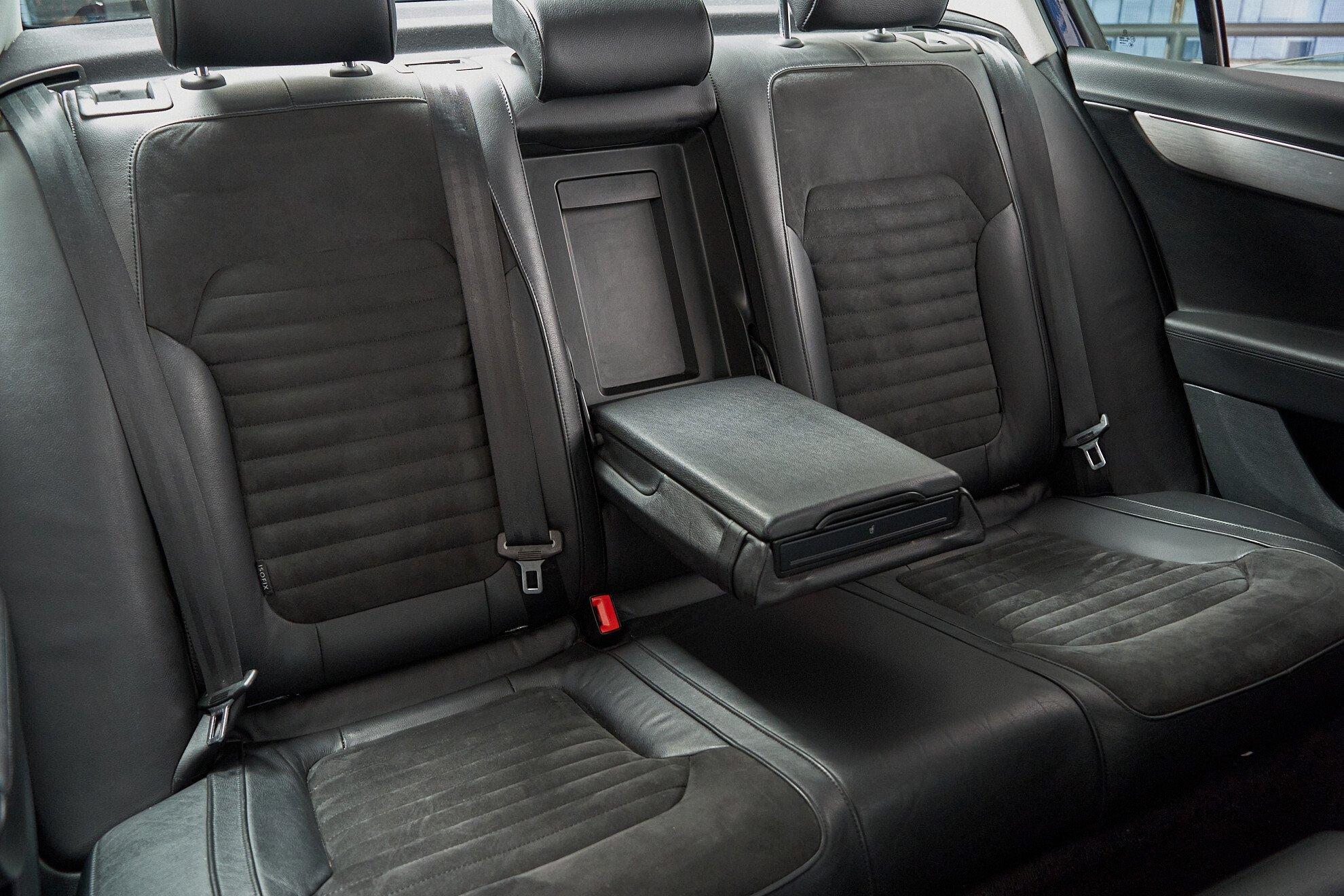Volkswagen Passat 2012, синий