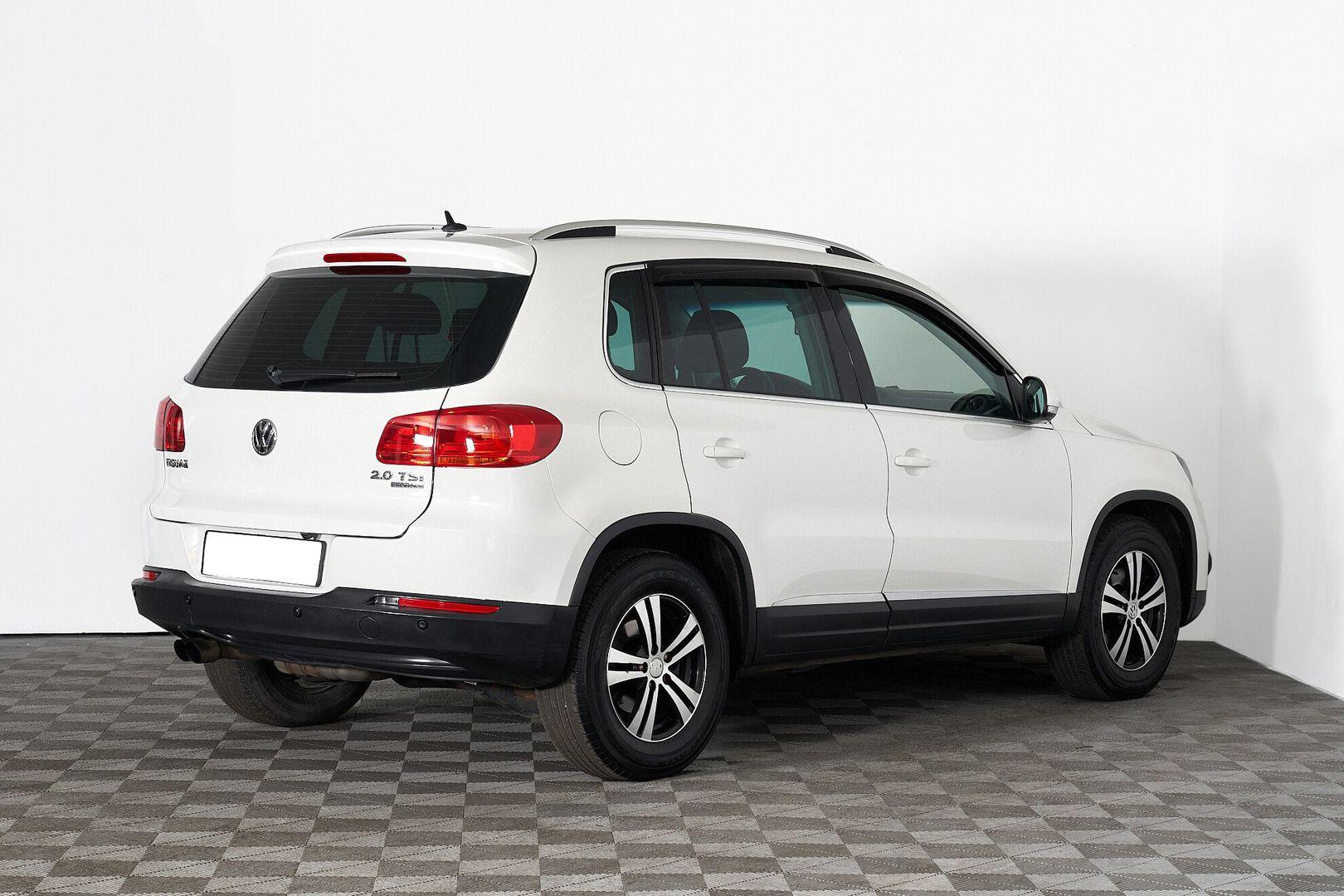 Volkswagen Tiguan 2015, белый