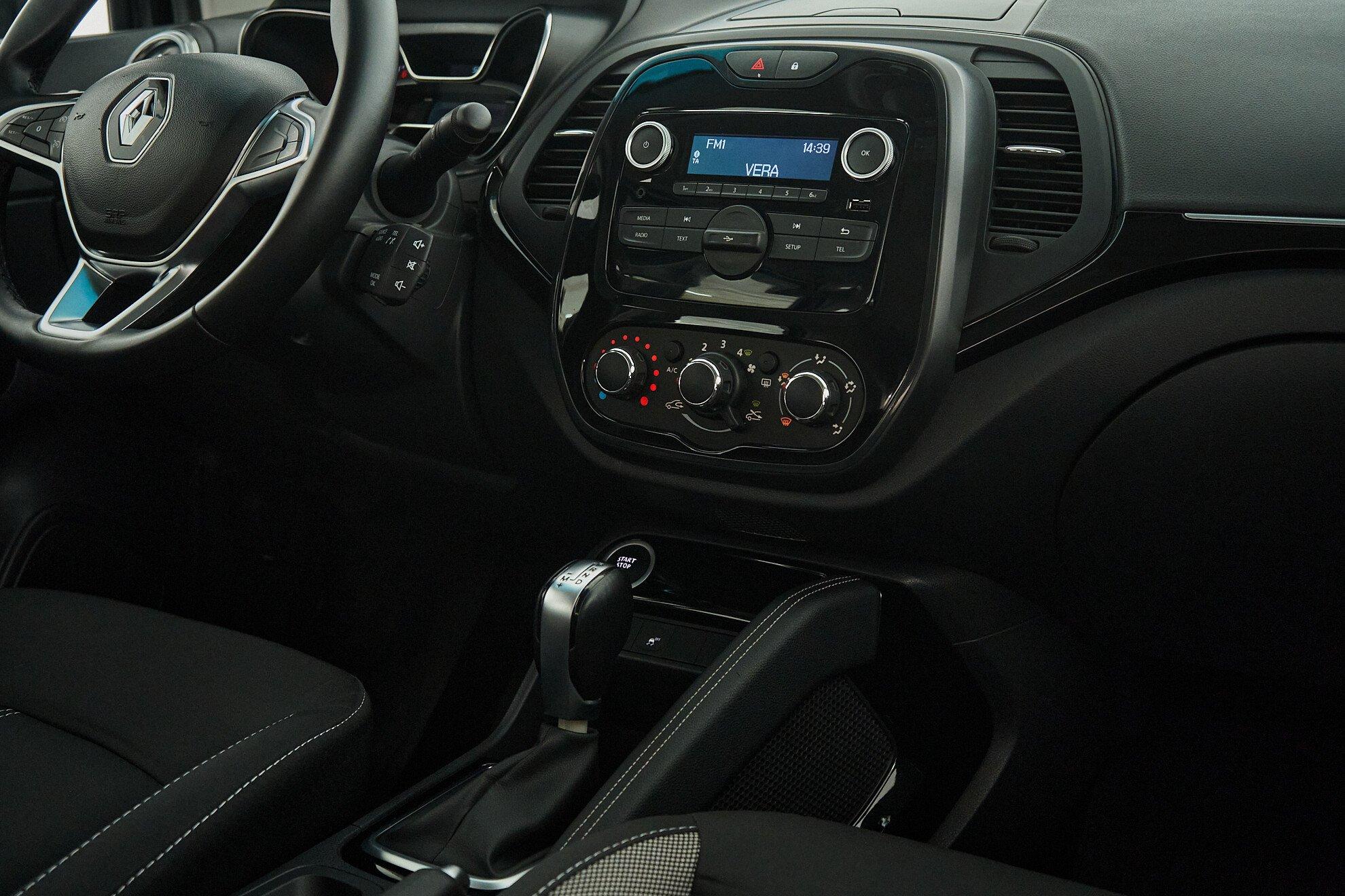 Renault Kaptur 2020, черный