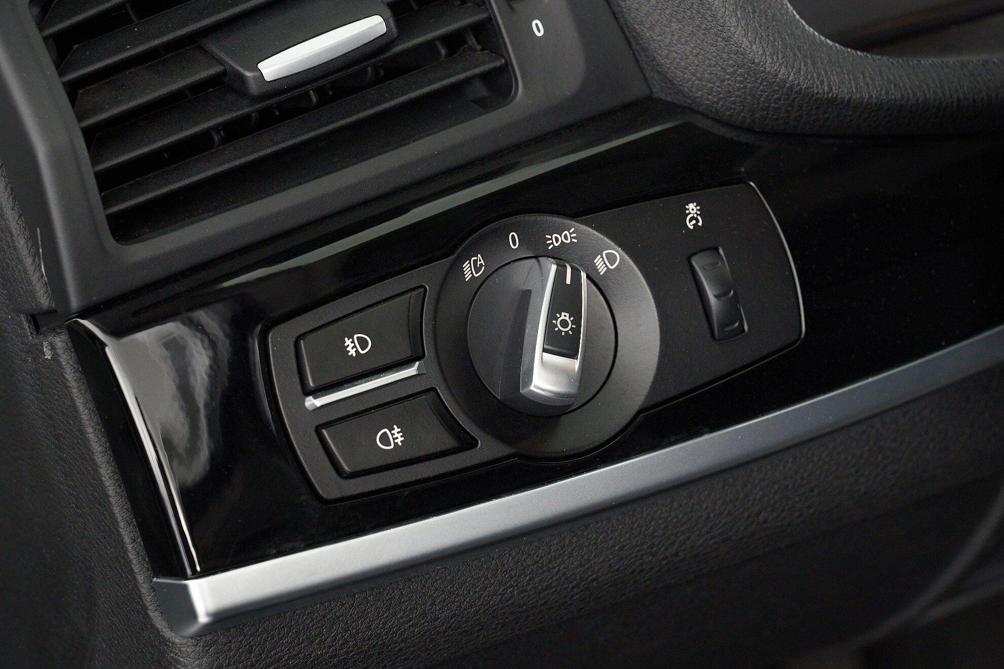 BMW X3 2014, белый