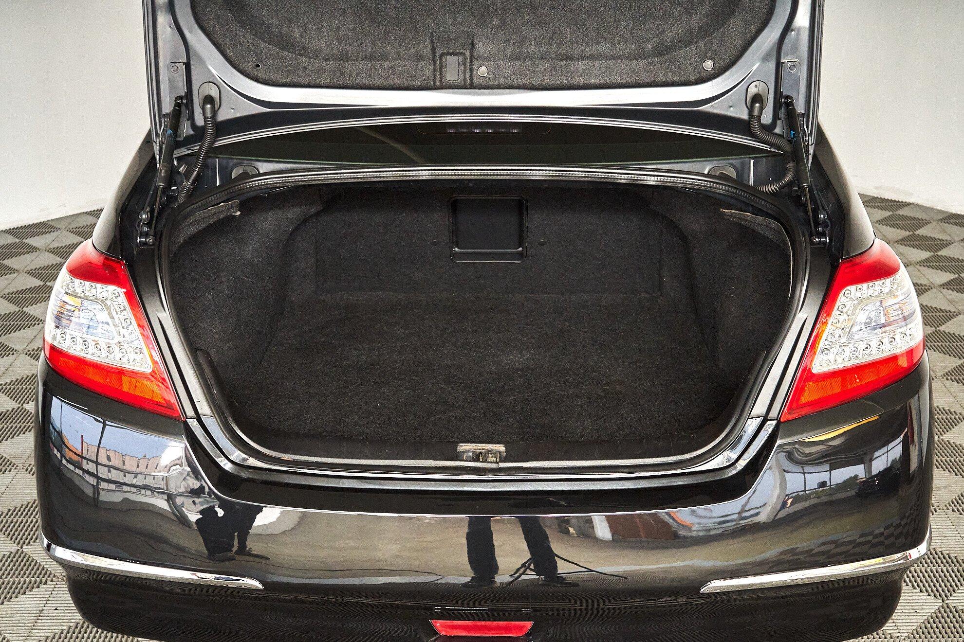 Nissan Teana 2013, черный