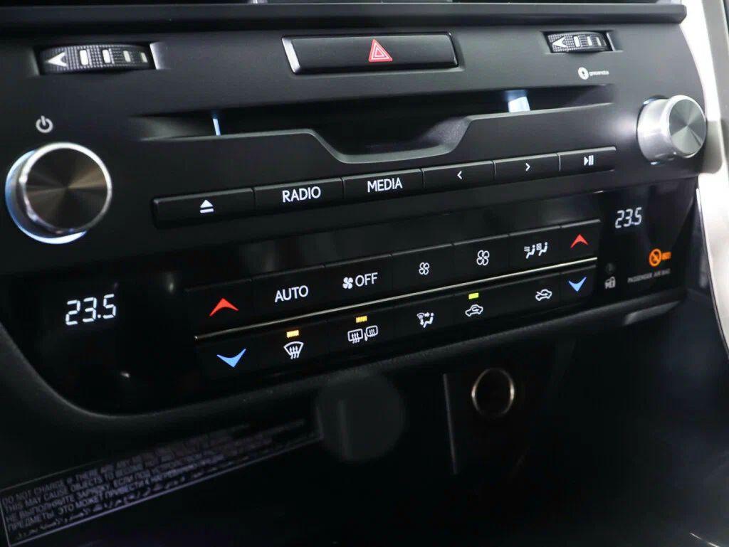 Lexus RX 2018, серый