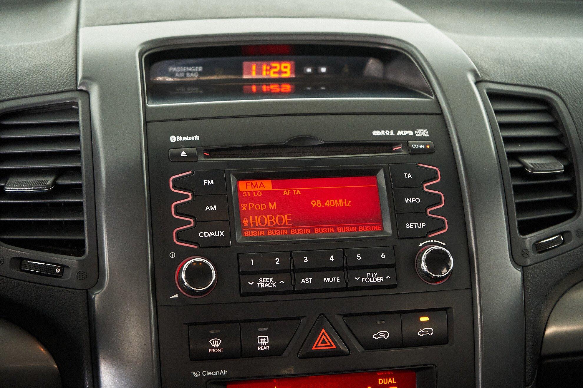 Kia Sorento 2011, серый