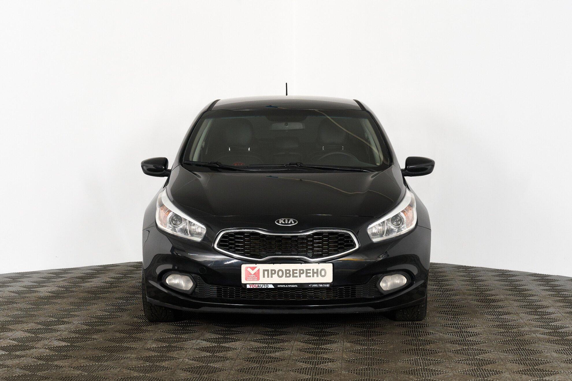 Kia Ceed 2012, черный