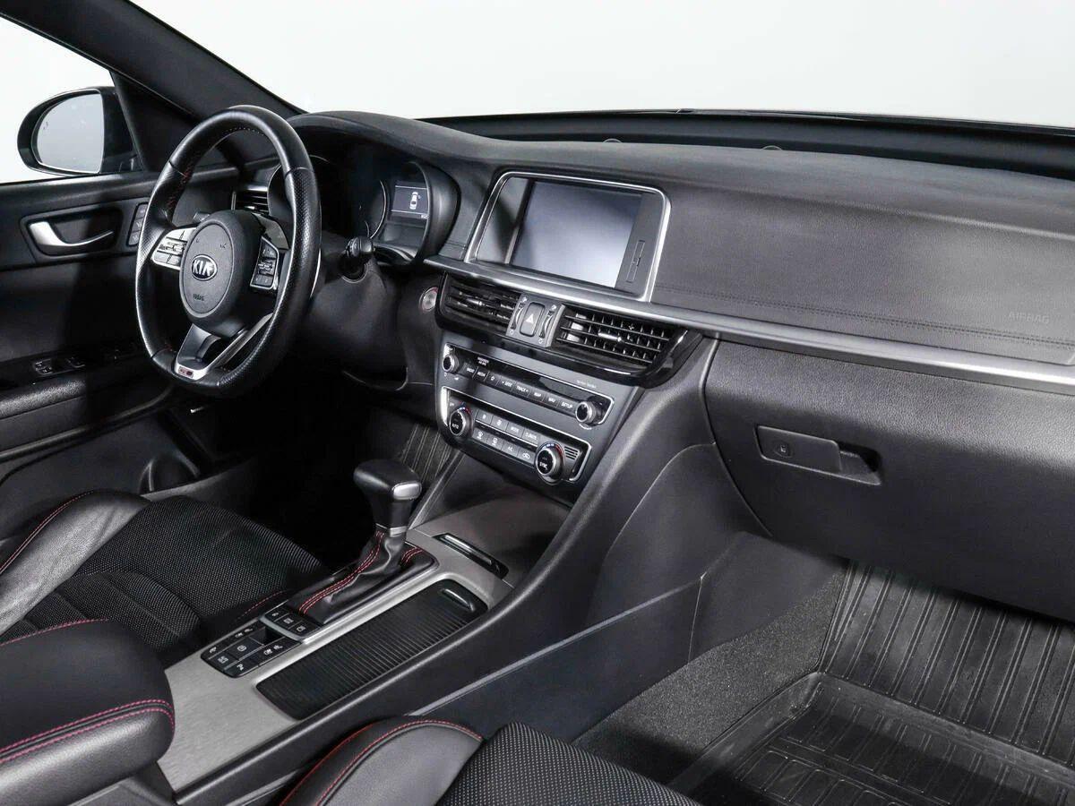Kia Optima 2018, серый