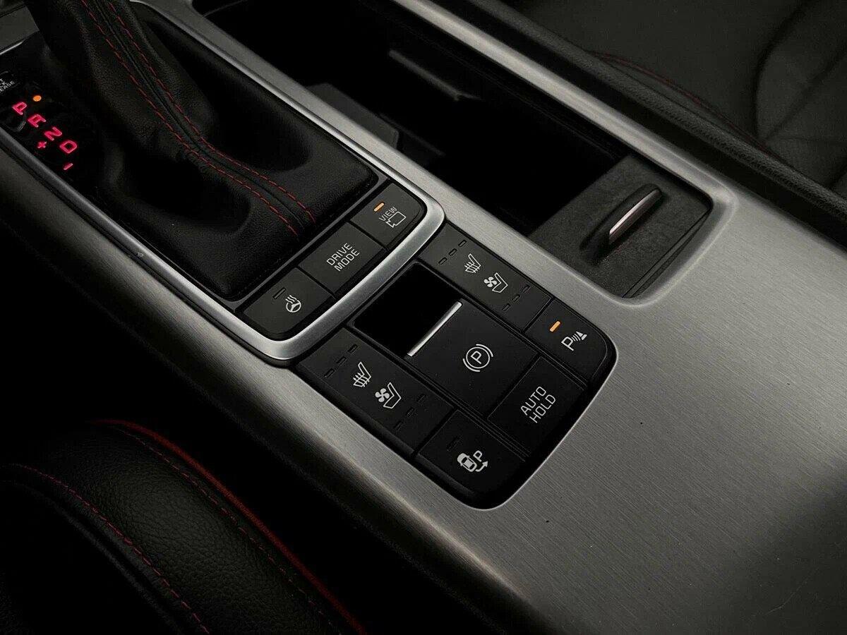 Kia Optima 2019, черный