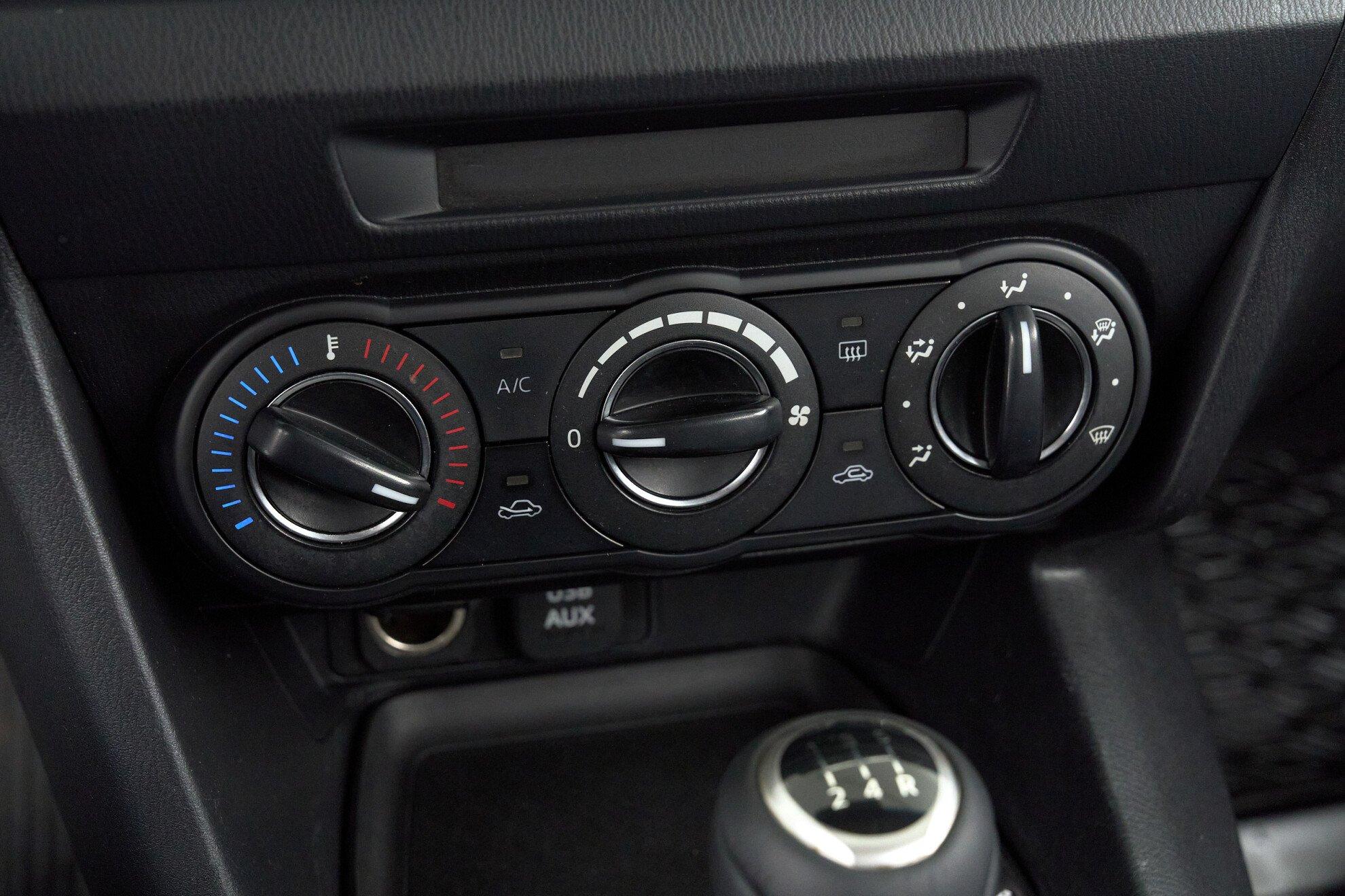 Mazda 3 2014, черный
