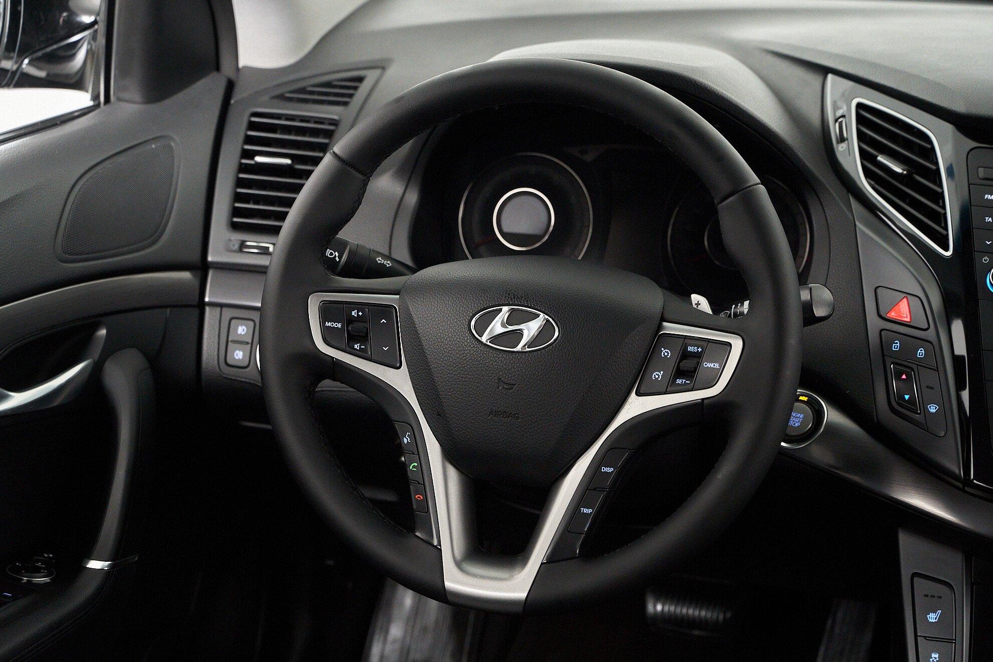 Hyundai i40 2013, черный