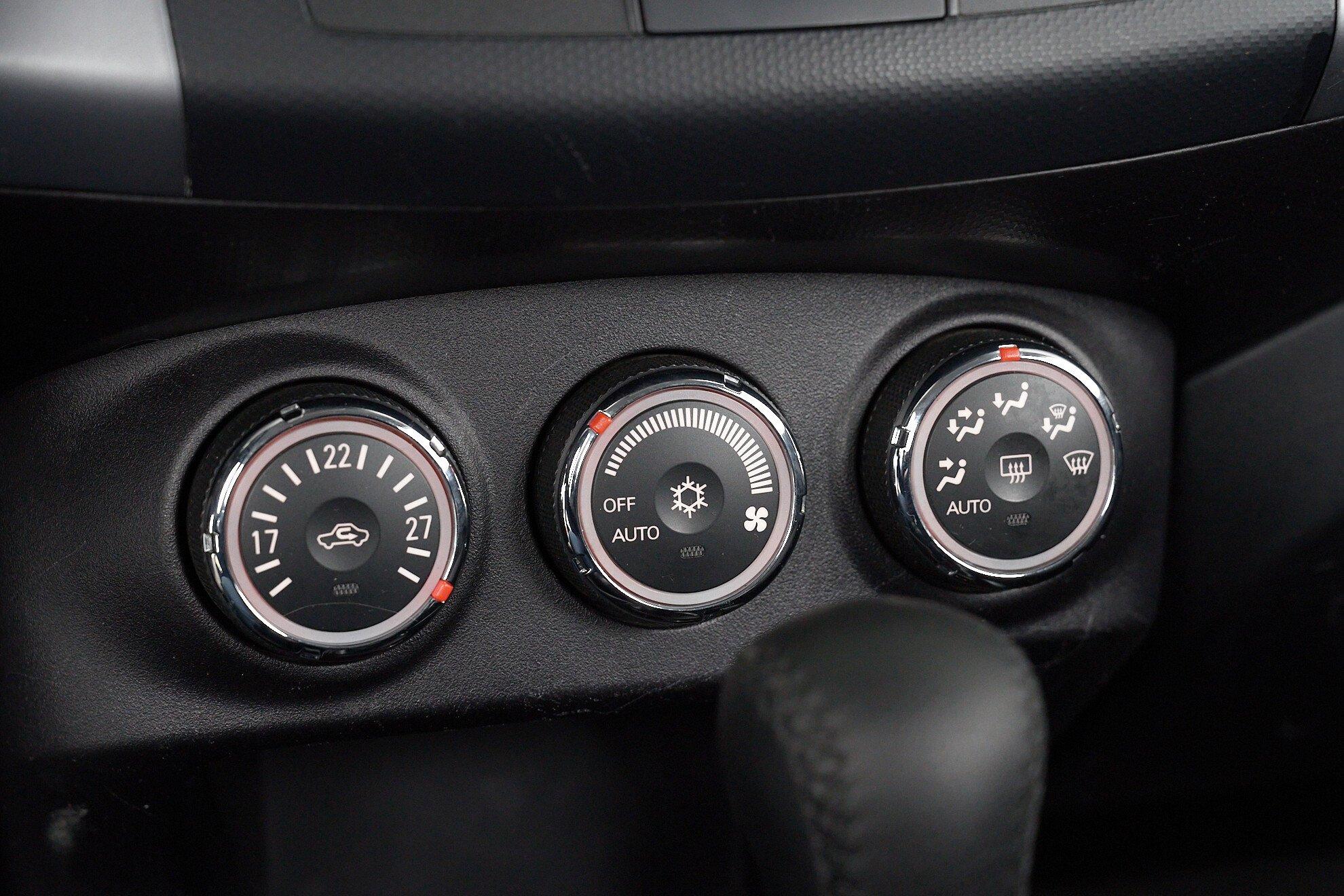 Citroen C-Crosser 2012, черный