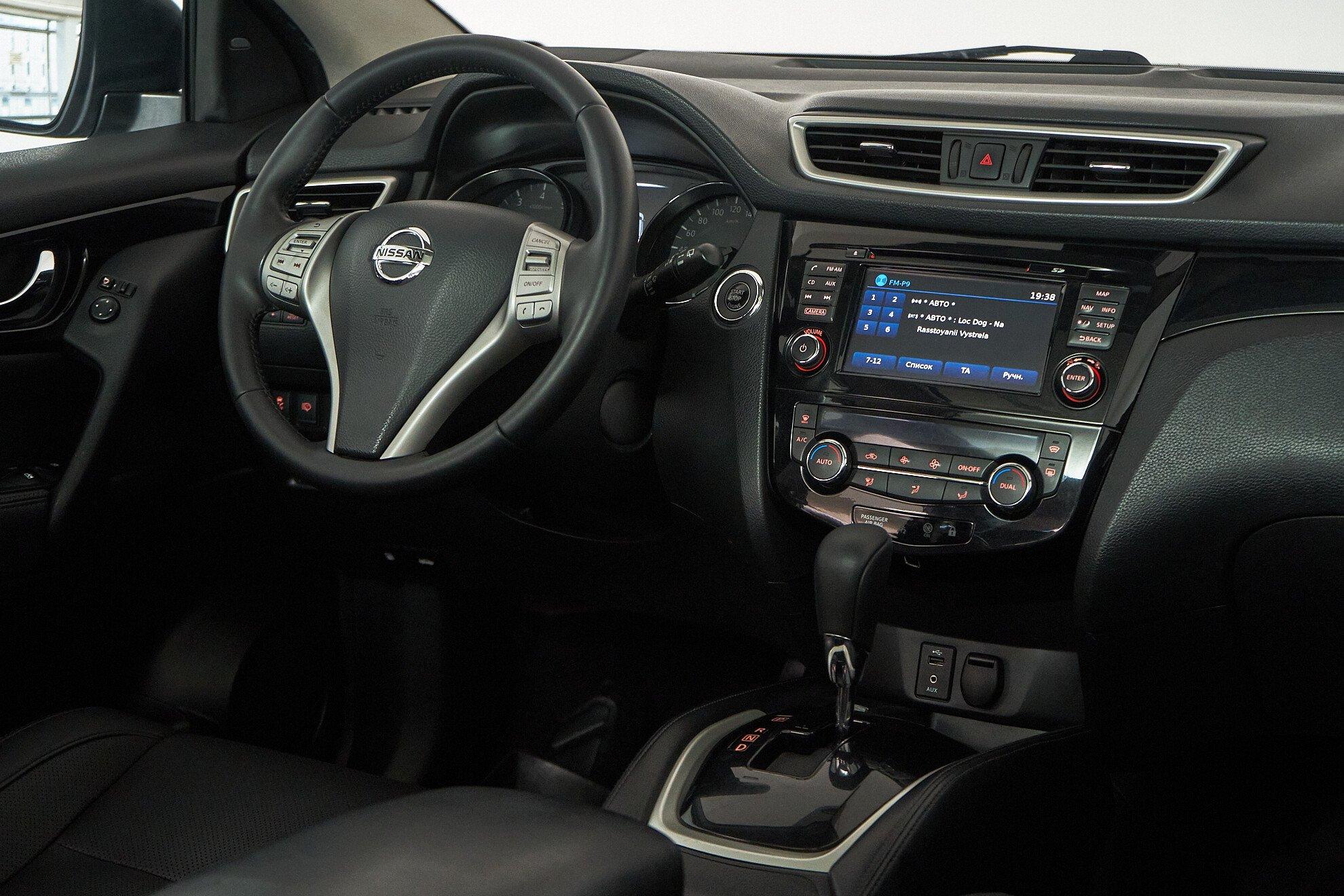 Nissan Qashqai 2014, серый