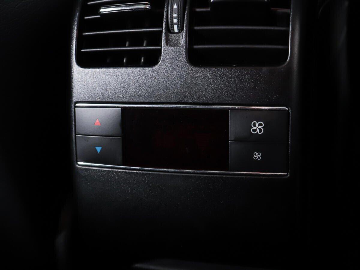 Mercedes-Benz GLK-Класс 2012, белый