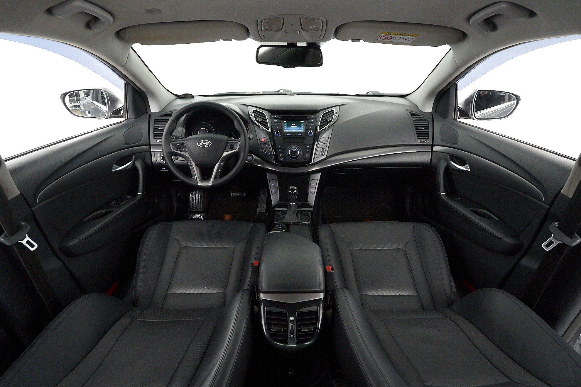 Hyundai i40 2017, серый