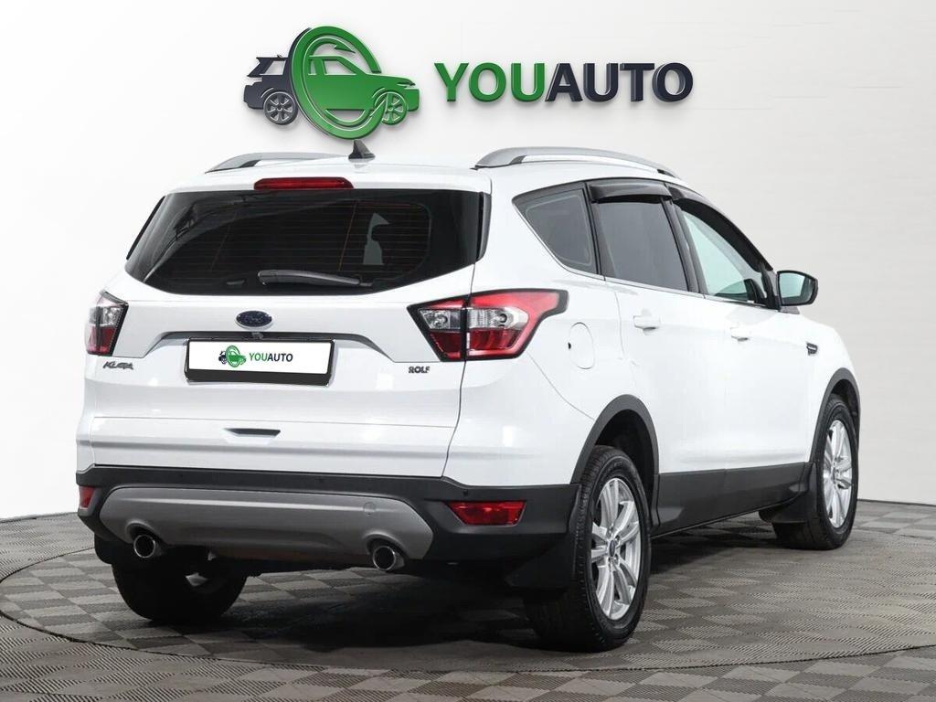 Ford Kuga 2019, белый