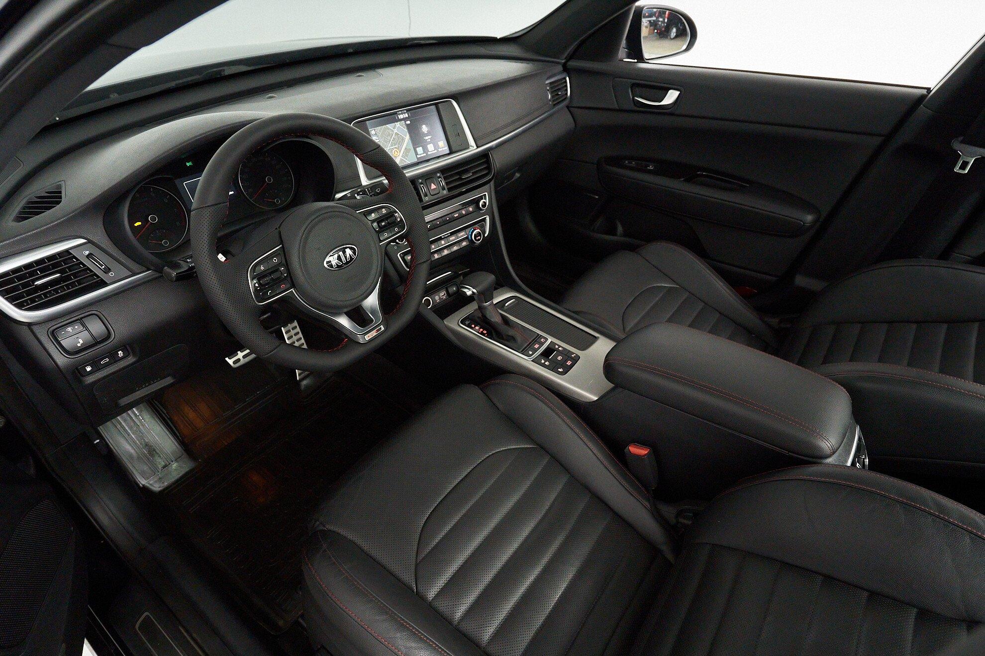 Kia Optima 2017, синий