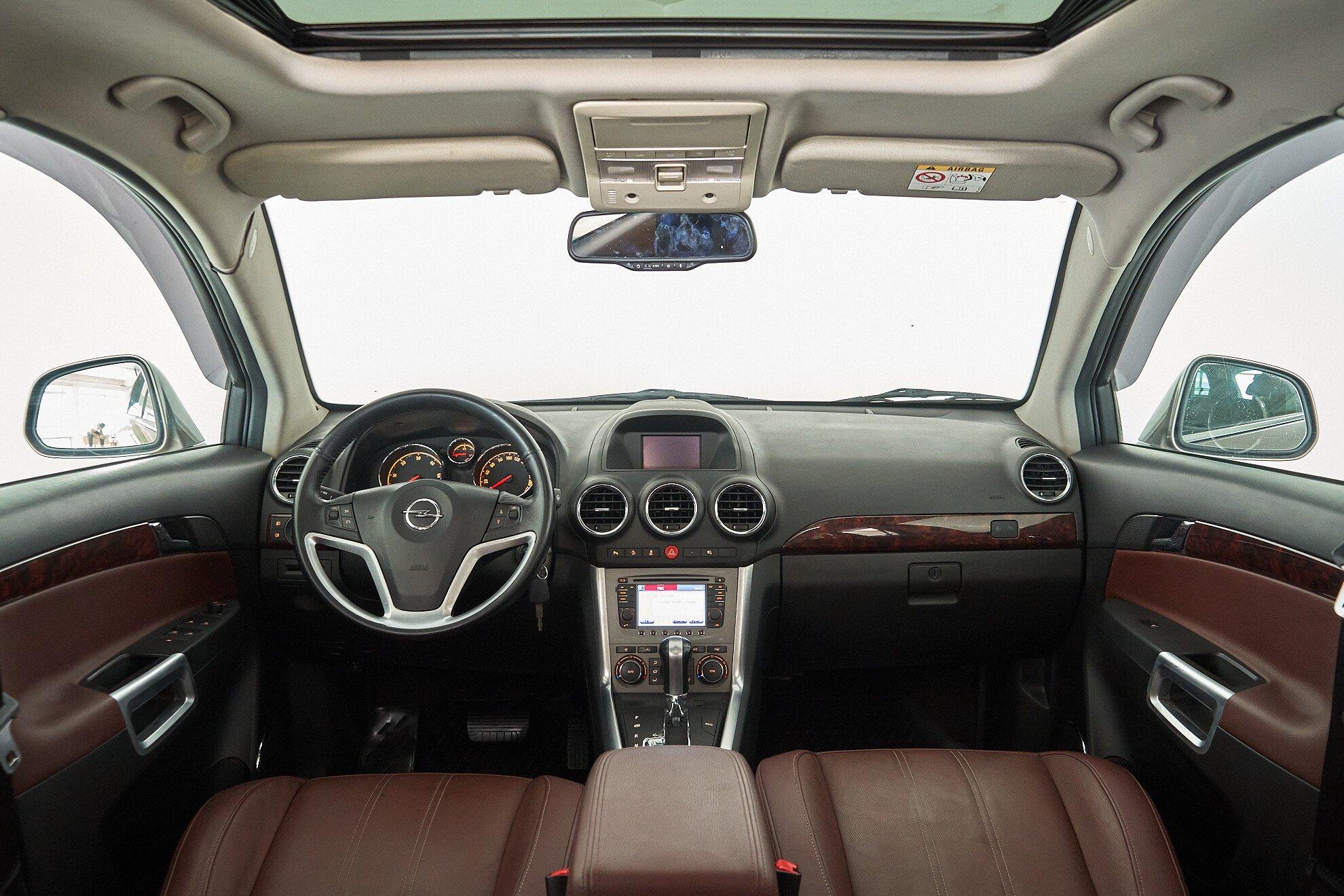 Opel Antara 2013, коричневый