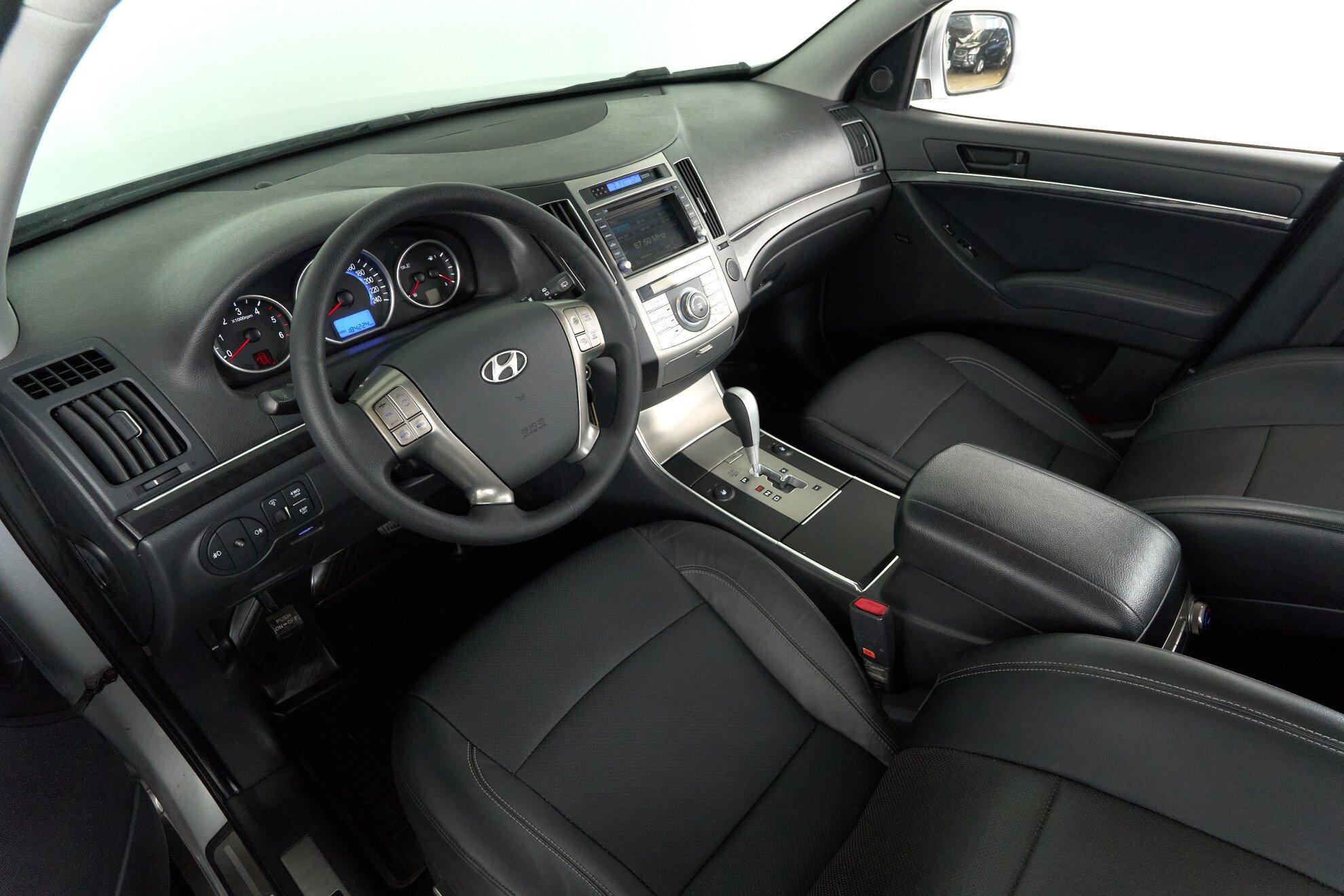 Hyundai ix55 2012, серебряный
